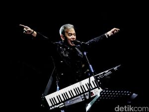 6 Hal yang Diketahui Tentang Penangkapan Fariz RM karena Narkoba 6 Hal yang Diketahui Tentang Penangkapan Fariz RM karena Narkoba