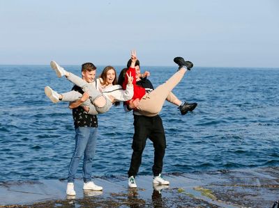 Semringah di Tengah Invasi Rusia