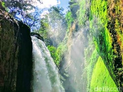 Melihat Air Terjun Ditelan Bumi dalam Legenda Nong Pegghe Bondowoso