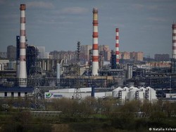 Uni Eropa Sepakat Larang Sebagian Besar Impor Minyak Rusia