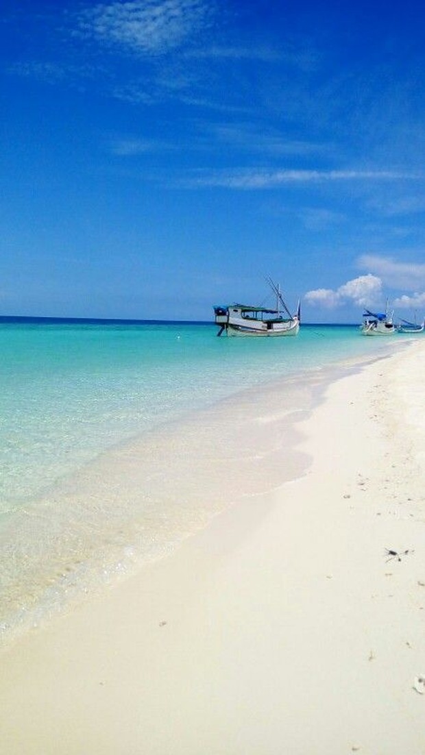panoramanya tak kalah indah seperti di gili trawang loh