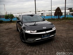 Baterai Hyundai Ioniq 5 Drop dan Tidak Bisa Dicas, Mobil Ditarik ke Pabrik