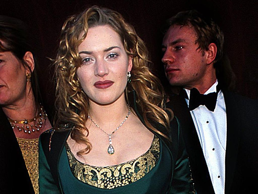7 Potret Jadul Kate Winslet sebagai Rose di Titanic, Cinta Pertama Para Pria