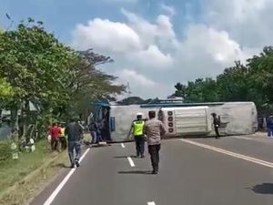 Alasan Klasik Sopir Ugal-ugalan hingga Bus Sugeng Rahayu Terguling Alasan Klasik Sopir Ugal-ugalan hingga Bus Sugeng Rahayu Terguling