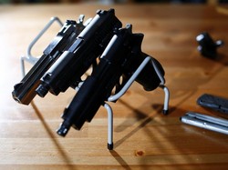 Asal Pistol Bharada E yang Tembak Brigadir Yoshua Dipertanyakan