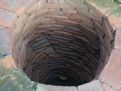 Pria Ciamis Ditemukan Pingsan di Dalam Sumur