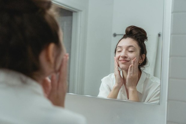 The Reason You Should Do Double Cleansing Every Day