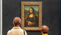 Tempel Lukisan Dekat Mona Lisa, 2 Turis Jerman Ditangkap