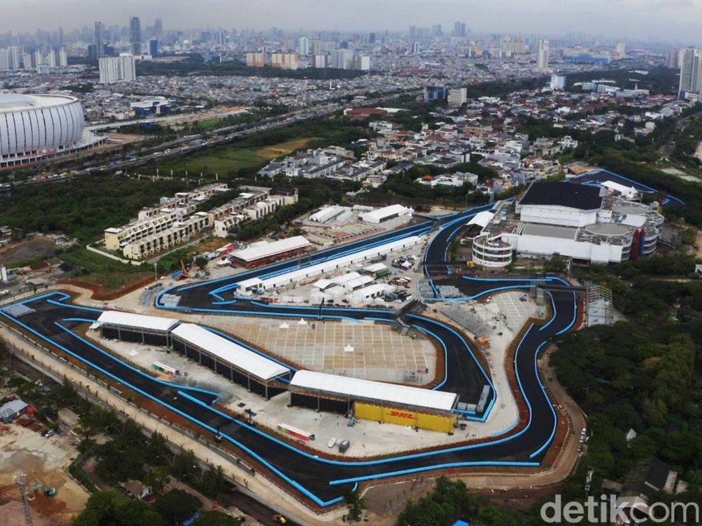 54 Hari Kelar! Pembangunan Sirkuit Formula E Jakarta Tercepat di Dunia
