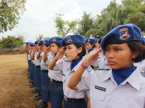 Siswa Baru Tak Berasrama, Begini Penjelasan Kepala SMAN Bali Mandara Siswa Baru Tak Berasrama, Begini Penjelasan Kepala SMAN Bali Mandara