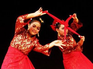 Mengenal Tari Serampang Dua Belas, Tarian Asal Sumatera Utara