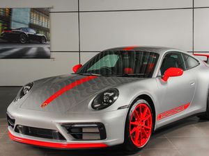 Pedas! Porsche Luncurkan 911 Chili Khusus Pasar Indonesia Pedas! Porsche Luncurkan 911 Chili Khusus Pasar Indonesia