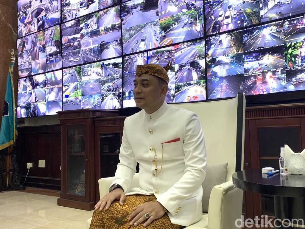 Eri Cahyadi, dari Jualan Kambing hingga Jadi Wali Kota Surabaya