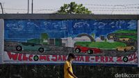 Warna-warni Mural Formula E Hiasi Dinding Kota di Jakarta Utara