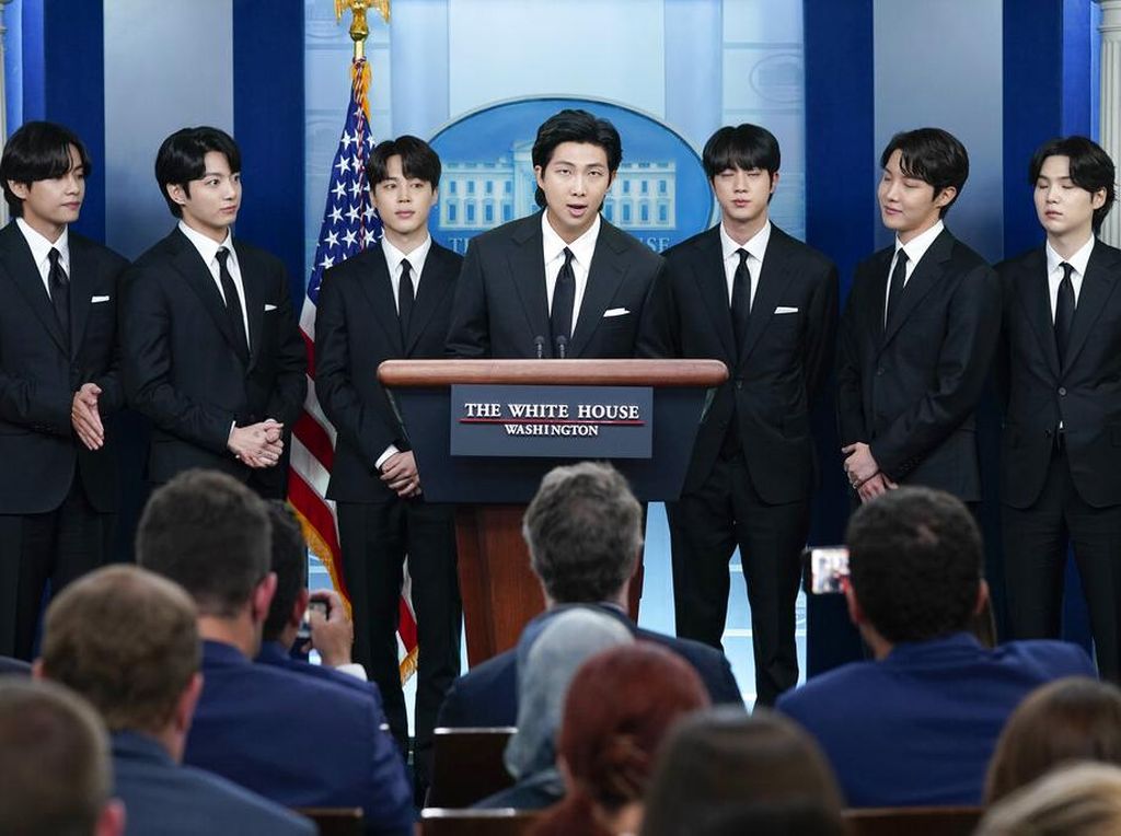 BTS Gegerkan Gedung Putih, Siap Kampanye Anti-Asia di AS