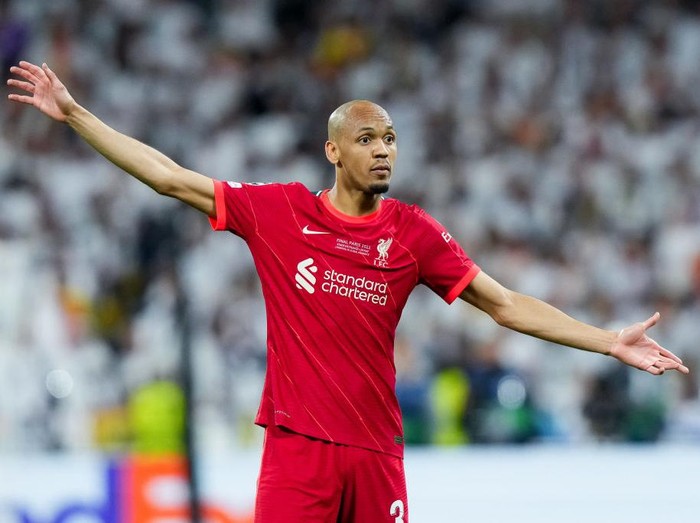 Fabinho of Liverpool FC gestures during the UEFA Champions League Final match between Liverpool FC and Real Madrid CF at Stade de France on May 28, 2022 in Paris, France. (Photo by Giuseppe Maffia/NurPhoto via Getty Images)