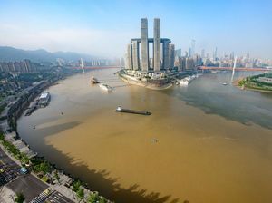 Ketika Sungai Yangtze dan Jialing Bertemu
