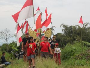 Kirab Garuda Pancasila-Bendera Merah Putih di Wonorejo Sleman Kirab Garuda Pancasila-Bendera Merah Putih di Wonorejo Sleman