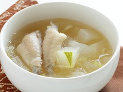 Resep Sup Sayap Ayam Labu Air Kaya Nutrisi, Cocok untuk Diet