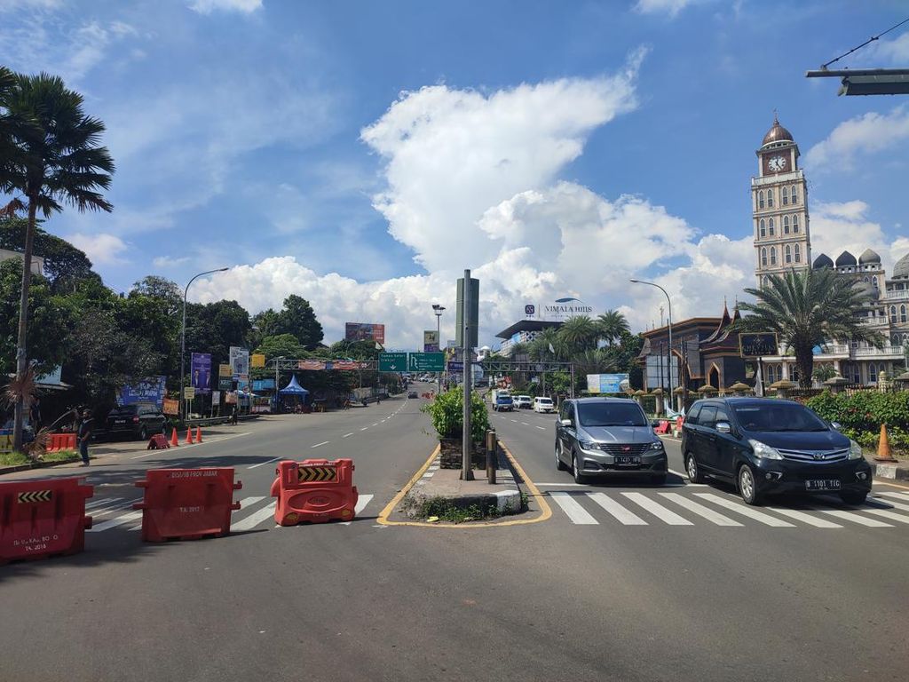 One Way Arah Jakarta Diterapkan, Lalin Cisarua-Megamendung Padat