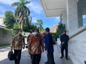 Tiba di Kantor NasDem Bertemu Surya Paloh, Prabowo: Diundang Makan Siang