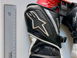 Waduh Sarung Tangan Motor Bisa Sebabkan Kanker, Alpinestars Langsung Recall!