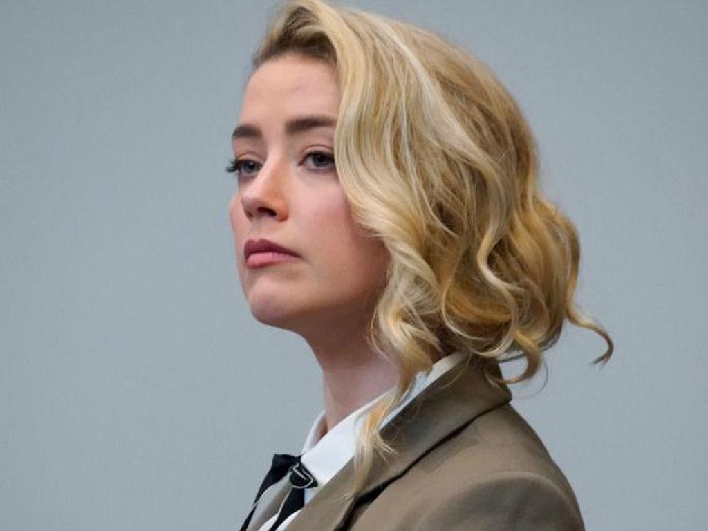 Jengah Disebut Pembohong, Amber Heard Pindah ke Spanyol Jengah Disebut Pembohong, Amber Heard Pindah ke Spanyol