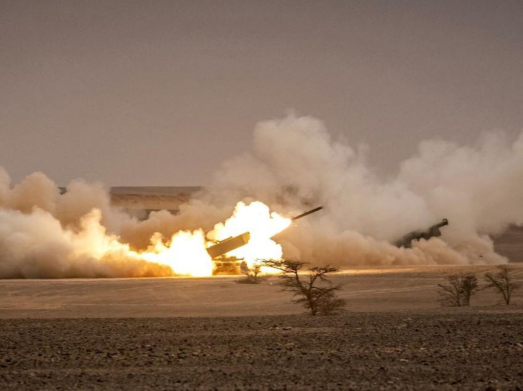 Rusia Hancurkan 6 Rudal Canggih HIMARS Ukraina Buatan AS Rusia Hancurkan 6 Rudal Canggih HIMARS Ukraina Buatan AS