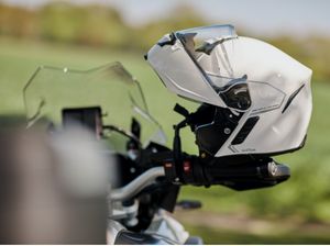 Ternyata Helm Bisa Kadaluwarsa, Berapa Lama? Ternyata Helm Bisa Kadaluwarsa, Berapa Lama?