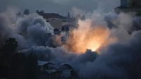 Bummm... Israel Hancurkan Rumah Milisi Palestina di Tepi Barat