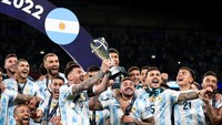 Lionel Messi juga bawa Argentina juara Finalissima 2022, laga yang mempertemukan juara Piala Eropa dan juara Copa America di Wembley, dengan kalahkan Italia 3-0 (Getty Images)
