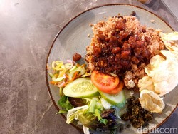 Paduan Nikmat Bumbu Autentik Indonesia di Nasi Rempah Sapi