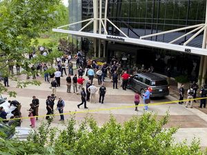 Potret Lokasi Penembakan Maut yang Tewaskan 4 Orang di Oklahoma AS Potret Lokasi Penembakan Maut yang Tewaskan 4 Orang di Oklahoma AS