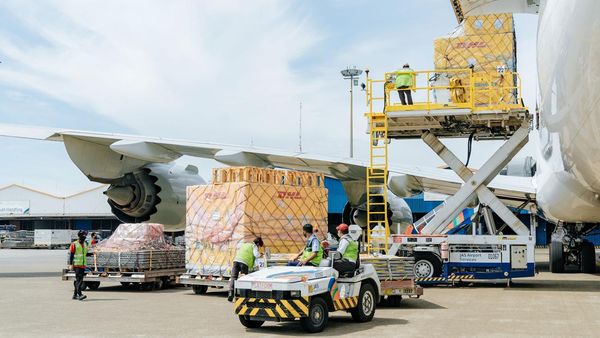 Logistik untuk Balapan Formula E Mendarat Selamat di Jakarta