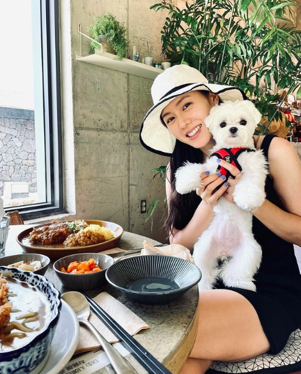 Son Ye Jin/ Foto: Instagram/yejinhand