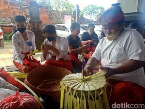 Tengok Lagi Kemeriahan Lomba Membuat Gebogan-Lawar di Bali