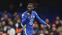Tahun 2017, Chelsea boyong Antonio Ruediger dari AS Roma dan Davide Zappacosta dari Torino (AP)