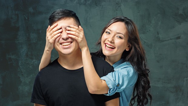 Ciri pasangan selingkuh menurut ahli investigator.