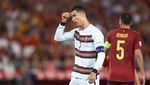 Foto Ronaldo Jadi Pemain Cadangan di Laga Spanyol Vs Portugal