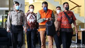 Eks Wali Kota Yogyakarta Berompi Tahanan KPK