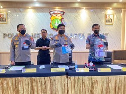 Barbuk 45 Butir Diazepam yang Disita Polisi dari Gitaris Kahitna