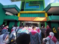 446 Jemaah Haji 2022 asal Tuban Jalani Pemeriksaan Kesehatan di AHS