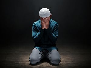 Menangis Saat Berpuasa Dapat Membatalkan Puasa? Ini Penjelasannya! Menangis Saat Berpuasa Dapat Membatalkan Puasa? Ini Penjelasannya!