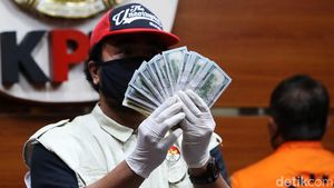 Ini Dia Barang Bukti Uang Suap Eks Wali Kota Yogyakarta