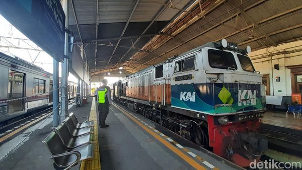 Ini Dia Cara Naik KA Pangrango Langsung di Stasiun Bogor!