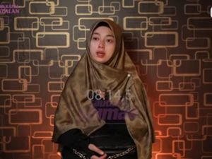 Cerita Viral Angelina yang Jadi Mualaf Setelah Tertarik Pakai Hijab Sejak SD Cerita Viral Angelina yang Jadi Mualaf Setelah Tertarik Pakai Hijab Sejak SD