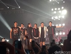 LEXICONCERT: Aksi Panggung Isyana Sarasvati yang Energik dan Kocak