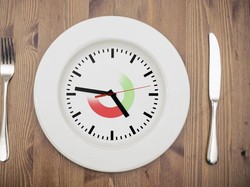 Hindari Makan Larut Malam Agar Umur Lebih Panjang