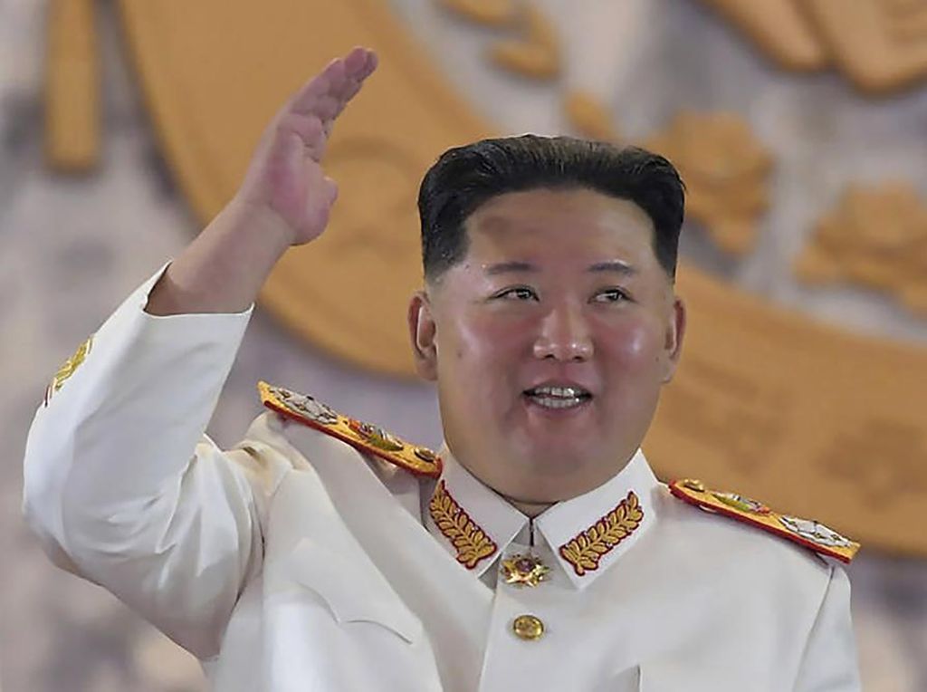 Kim Jong Un Disebut Alami Krisis Paruh Baya, Sering Mabuk dan Nangis