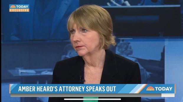 Pengacara Amber Heard, Elaine Charlson Bredhoft